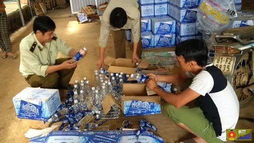 Một vụ xử lý nhái thương hiệu Aquafina Một vụ xử lý nhái thương hiệu Aquafina